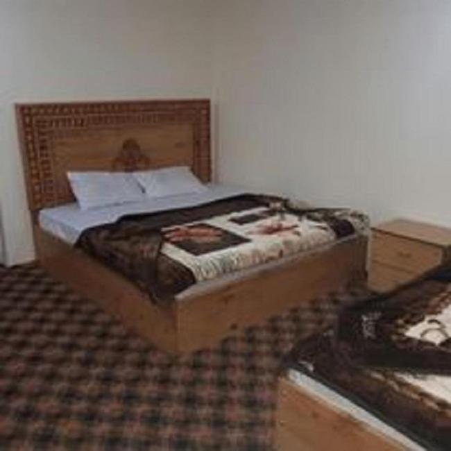 Gateway Hotel 纳兰恩 外观 照片